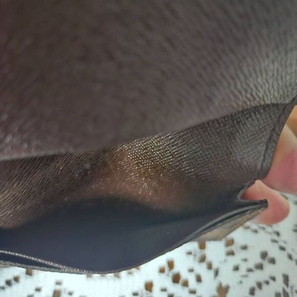 Louis Vuitton damier card holder - Picture 5 of 10